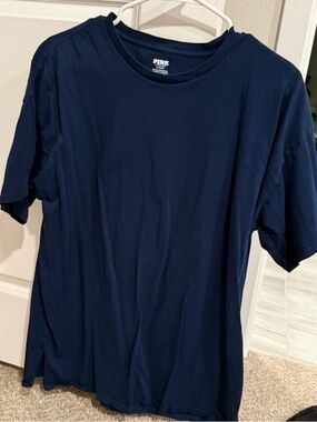 PINK Victoria's Secret Navy Crew Neck T-Shirt